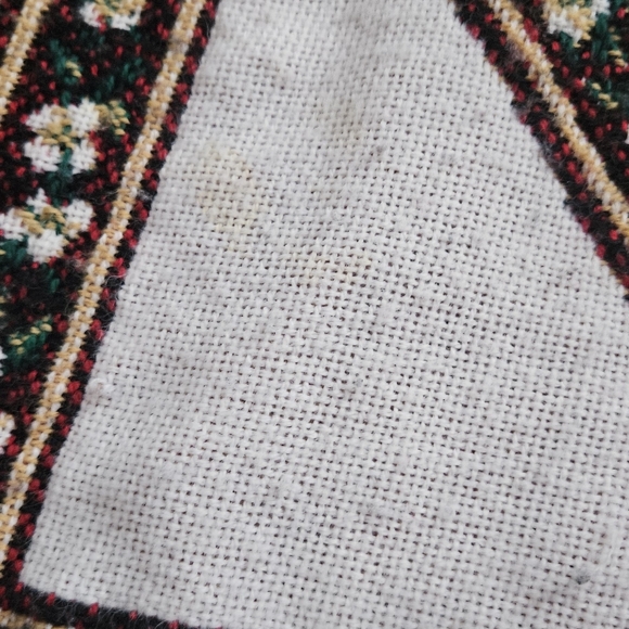 Vintage Floral & Apple Tapestry Fringe Blanket By Beacon Blanket Company - Picture 7 of 7